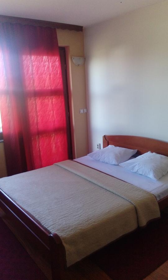 Pansion Kamin Bed & Breakfast Lukavica ภายนอก รูปภาพ