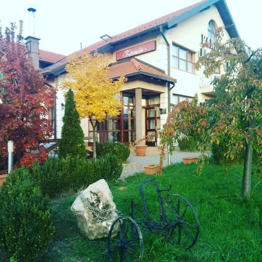 Pansion Kamin Bed & Breakfast Lukavica ภายนอก รูปภาพ
